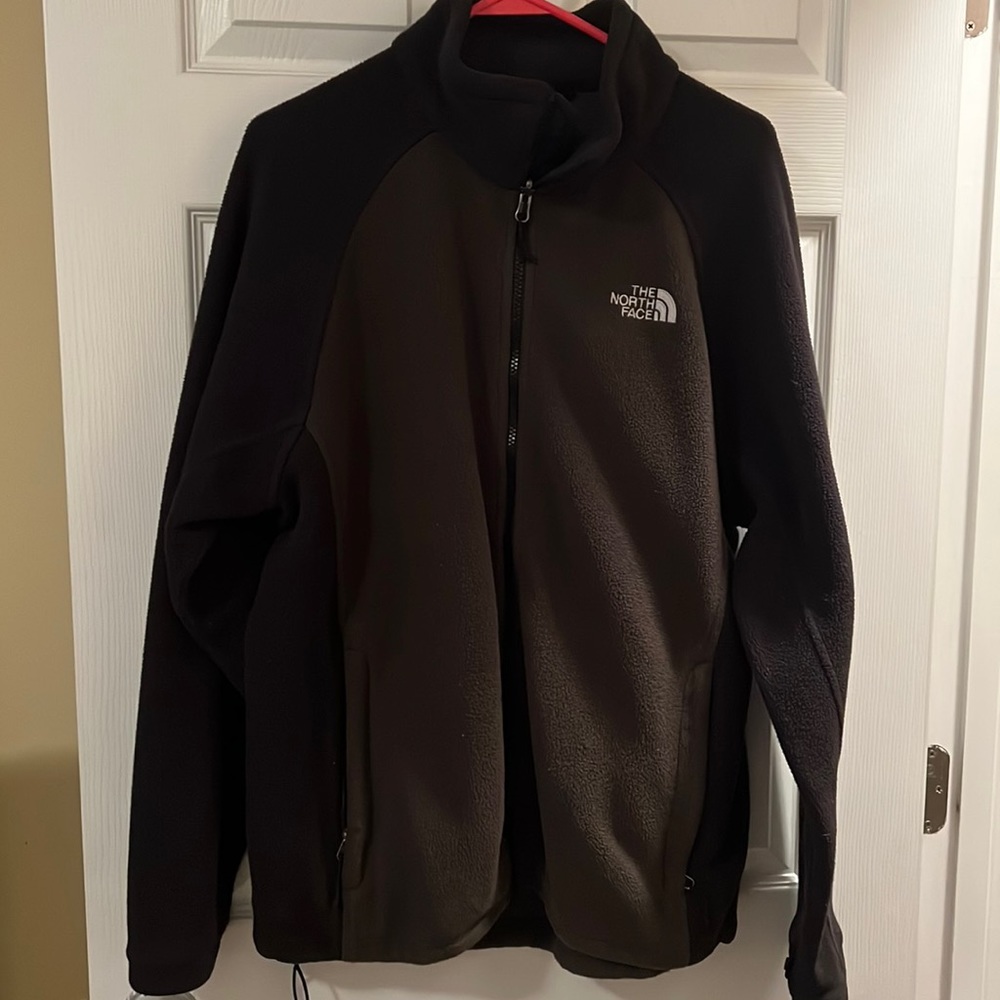 Mens Large , North Face fleece jacket , olive green and black